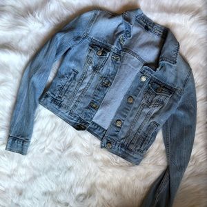 American Eagle cropped Jean jacket